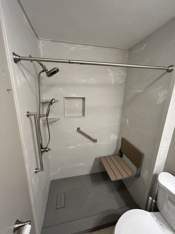 Top Tub To Shower Conversion Companies in Lakeville, MN